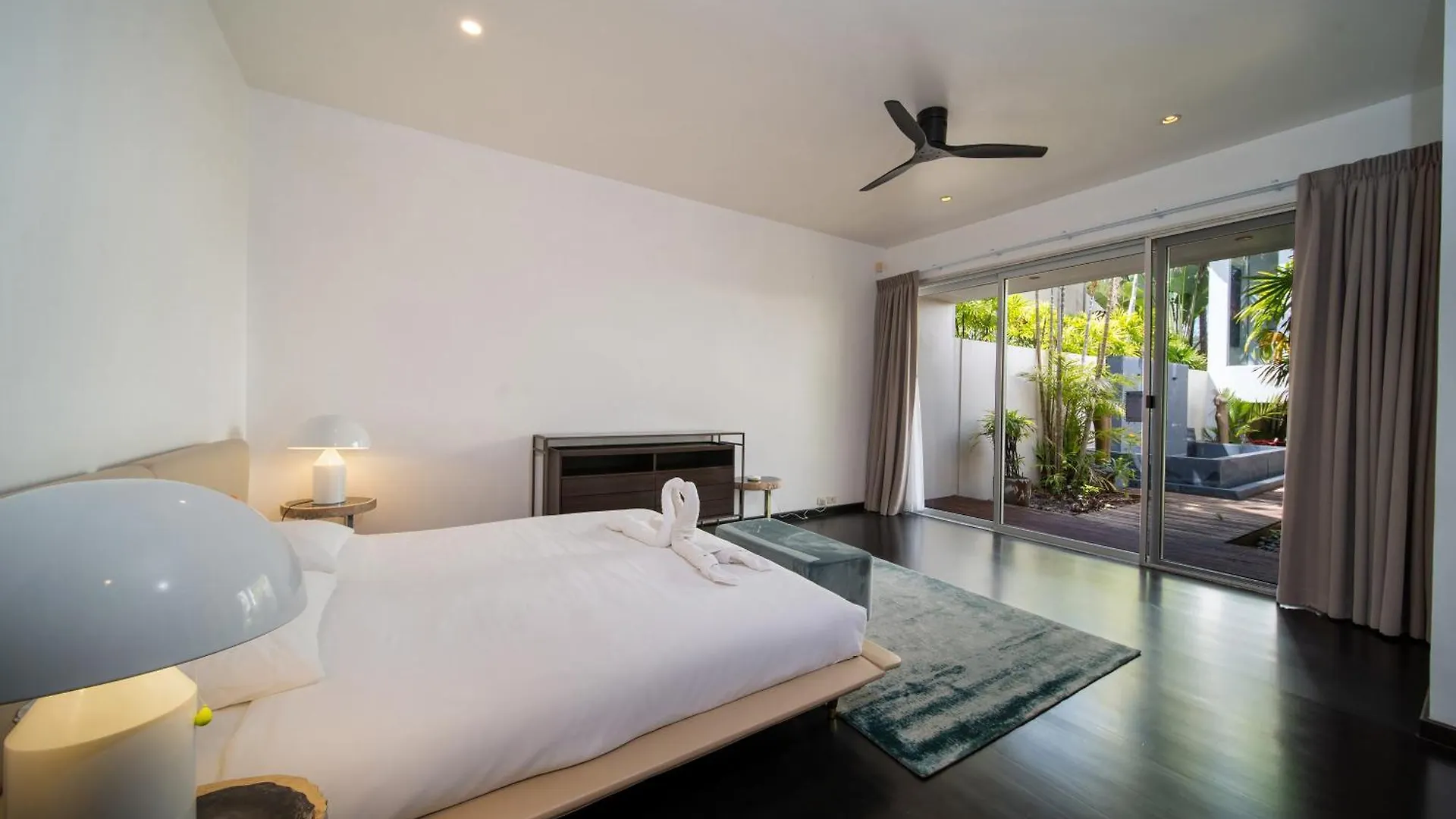 Luxury 4Br Pool Villa In Layan Estate Thailand