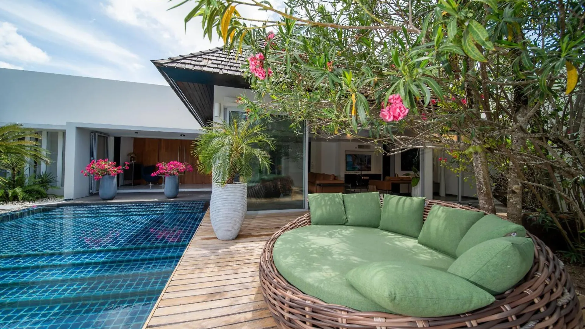 Luxury 4Br Pool Villa In Layan Estate Thailand